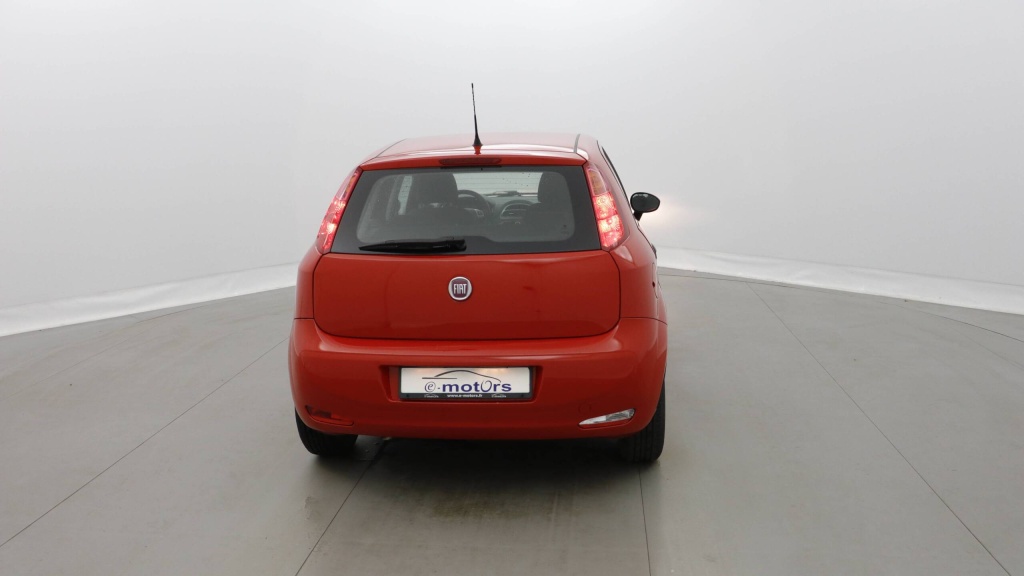 FIAT Punto EASY (KIT NOVETUD) PUNTO 1.2 69 CH - EASY - ref: 5-1396944 - Photo 5