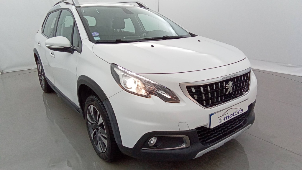PEUGEOT 2008 Allure PURETECH 110 EAT6 ALLURE - ref: 5-1398238 - Photo 9
