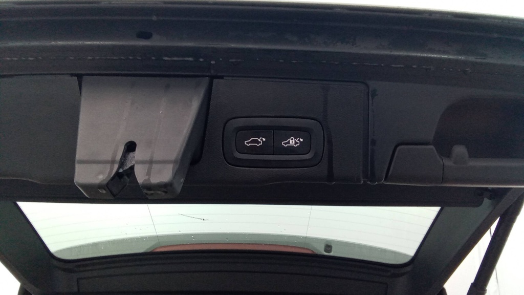 VOLVO XC60 Plus Style Chrome T6 AWD HYBRIDE RECHARGEABLE 253 CH+145 CH GEARTRONIC 8 PLUS STYLE CHROME - ref: 5-1398887 - Photo 15