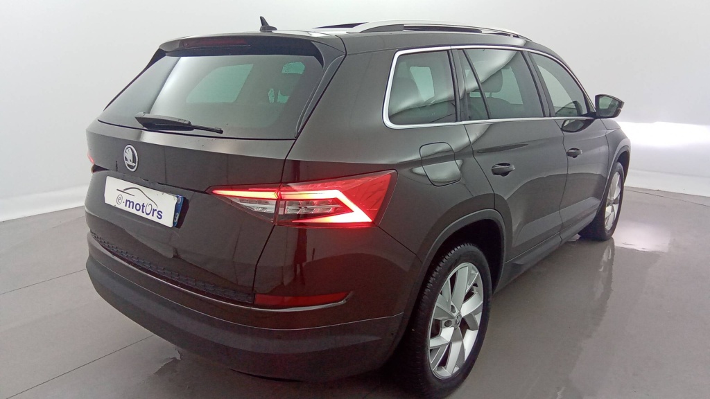 SKODA Kodiaq Style 2.0 TDI 190 SCR DSG7 4X4 5PL - STYLE +CUIR ELECTR - ref: 5-1399350 - Photo 10