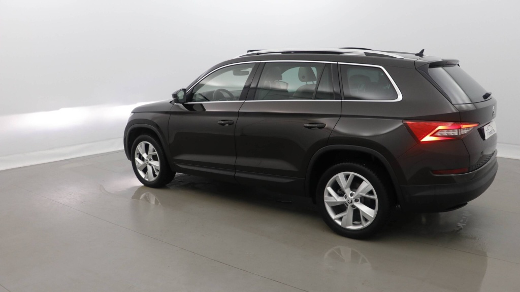 SKODA Kodiaq Style 2.0 TDI 190 SCR DSG7 4X4 5PL - STYLE +CUIR ELECTR - ref: 5-1399350 - Photo 4