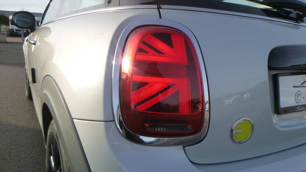 MINI Hatch Edition Camden HATCH 3 PORTES COOPER SE 184 CH - EDITION CAMDEN +TOIT - ref: 5-1400114 - Photo 10