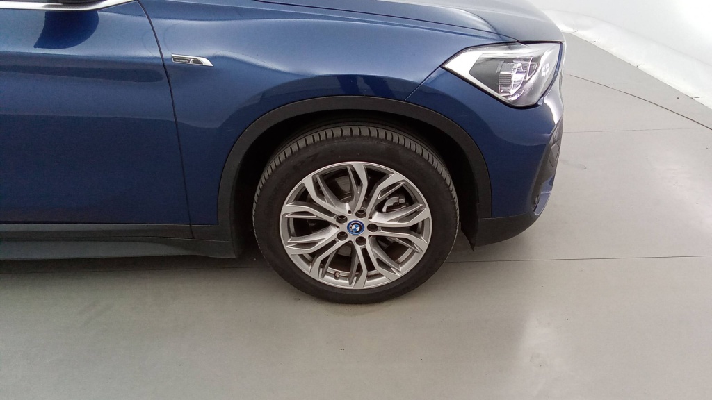 BMW X1 Business Design X1 XDRIVE 25E 220 BVA6 DESIGN +TOIT VITRE +SIEGES CHAUFFANTS - ref: 5-1421389 - Photo 11