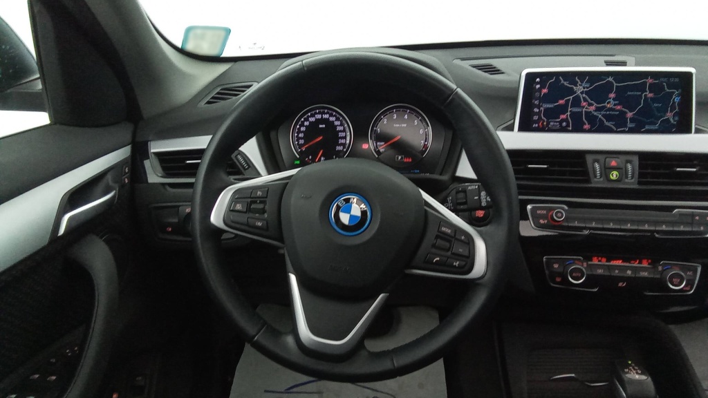 BMW X1 Business Design X1 XDRIVE 25E 220 BVA6 DESIGN +TOIT VITRE +SIEGES CHAUFFANTS - ref: 5-1421389 - Photo 14
