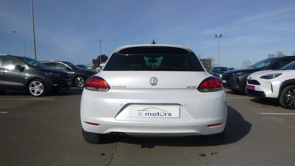 VOLKSWAGEN Scirocco Sportline 2.0 TDI 140CV - SPORTLINE +TOIT - ref: 5-1424634 - Photo 6