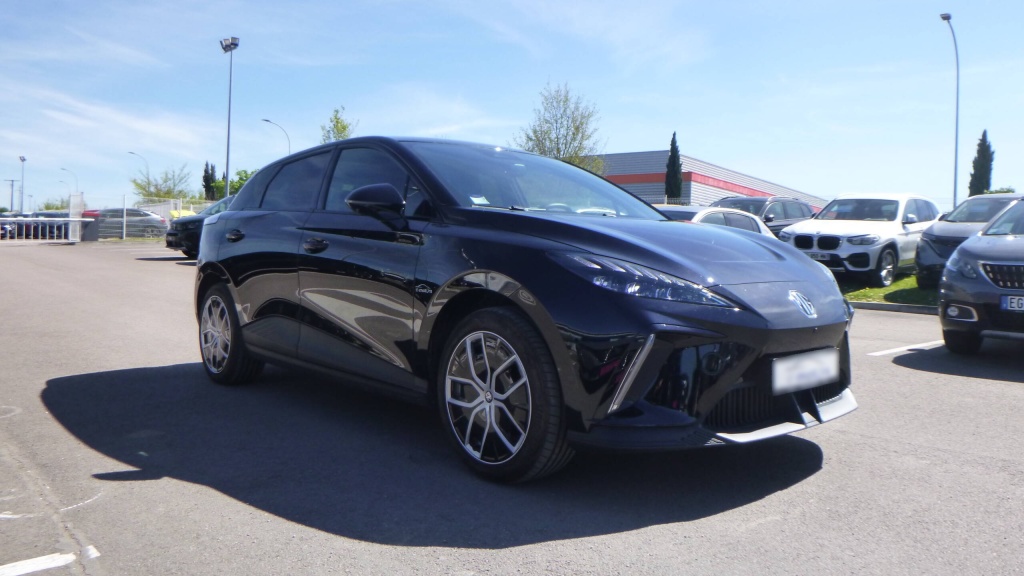 MG MG4 Luxury ELECTRIC 64KWH - 150 KW 2WD - LUXURY - ref: 5-1426963 - Photo 3