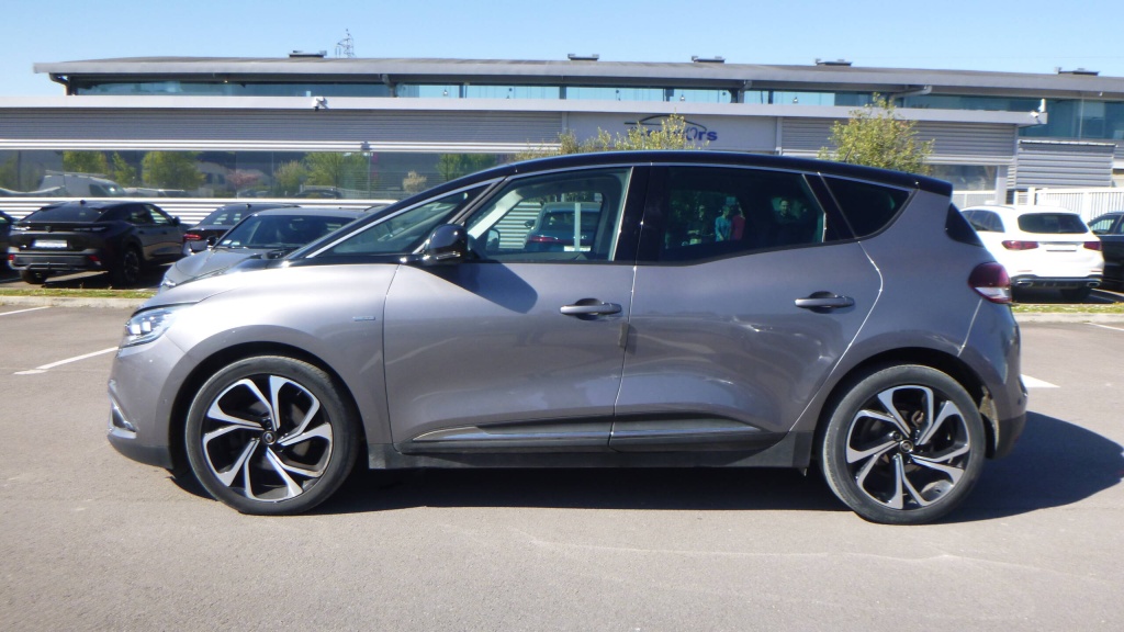 RENAULT Scenic Intens SCENIC BLUE DCI 120 EDC - INTENS - ref: 5-1428100 - Photo 8