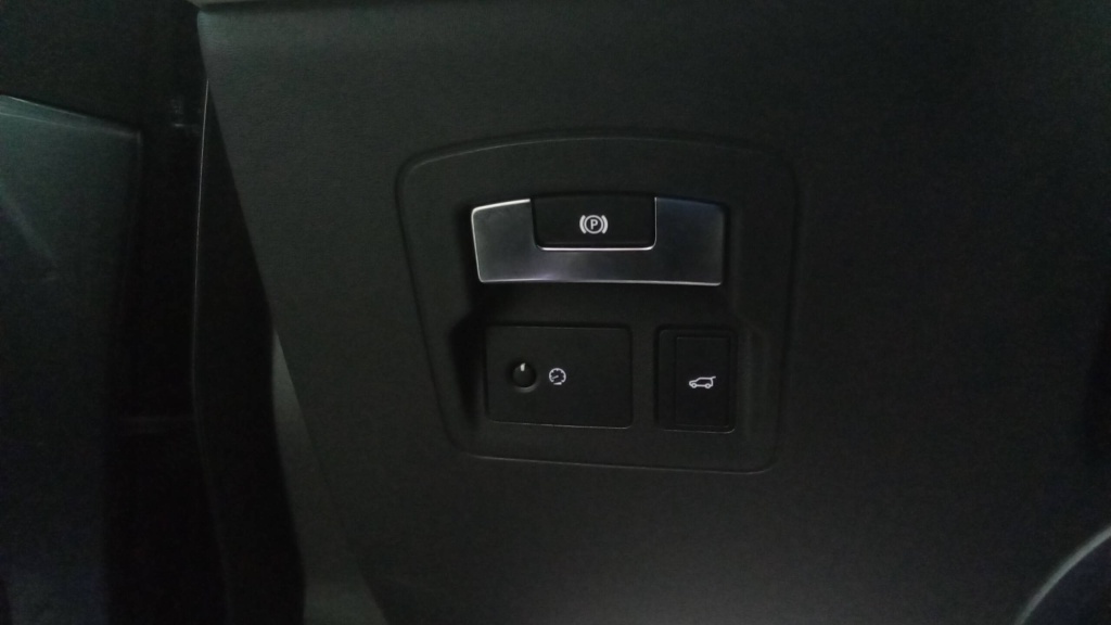 LAND ROVER Range Rover Velar Première Edition FIRST EDITION D300 BVA FULL OPTIONS - ref: 5-781253 - Photo 19