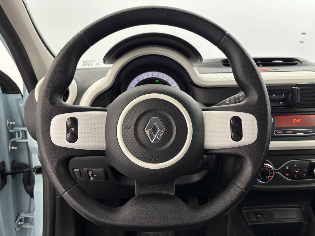 RENAULT Twingo Life III Achat Integral 21 - ref: 6-2971x171546 - Photo 15