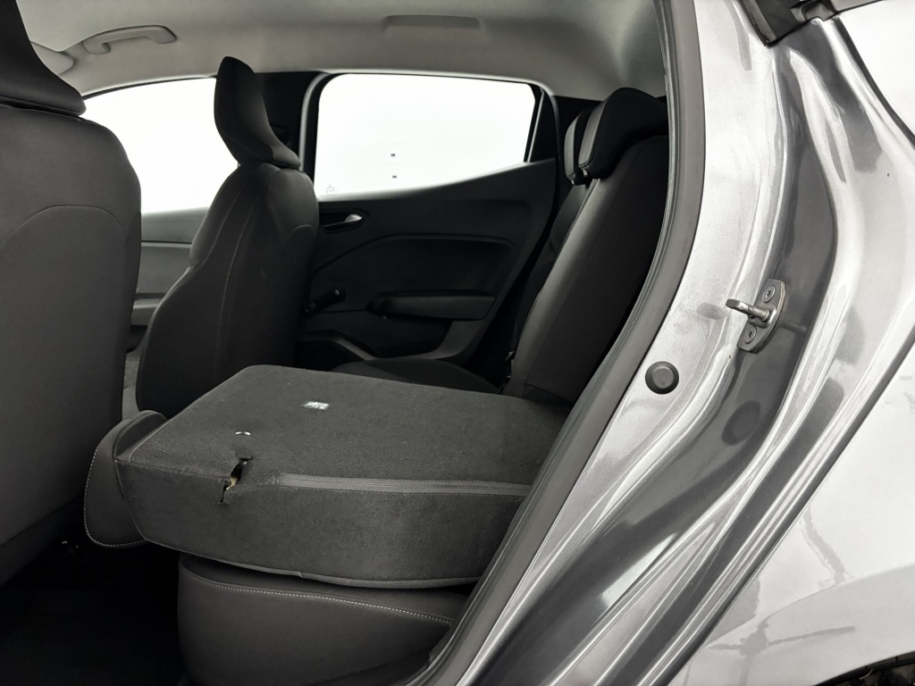 RENAULT Clio Equilibre TCe 90 - ref: 6-2971x184044 - Photo 11