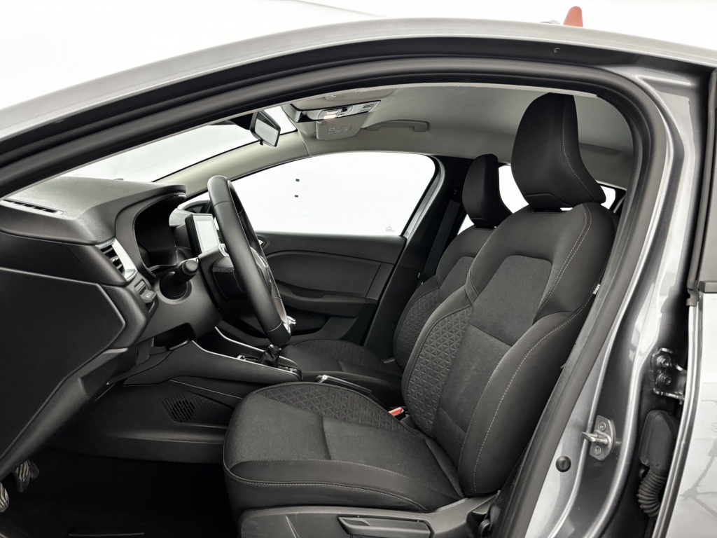 RENAULT Clio Equilibre TCe 90 - ref: 6-2971x184044 - Photo 13