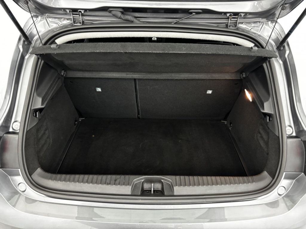 RENAULT Clio Equilibre TCe 90 - ref: 6-2971x184044 - Photo 9