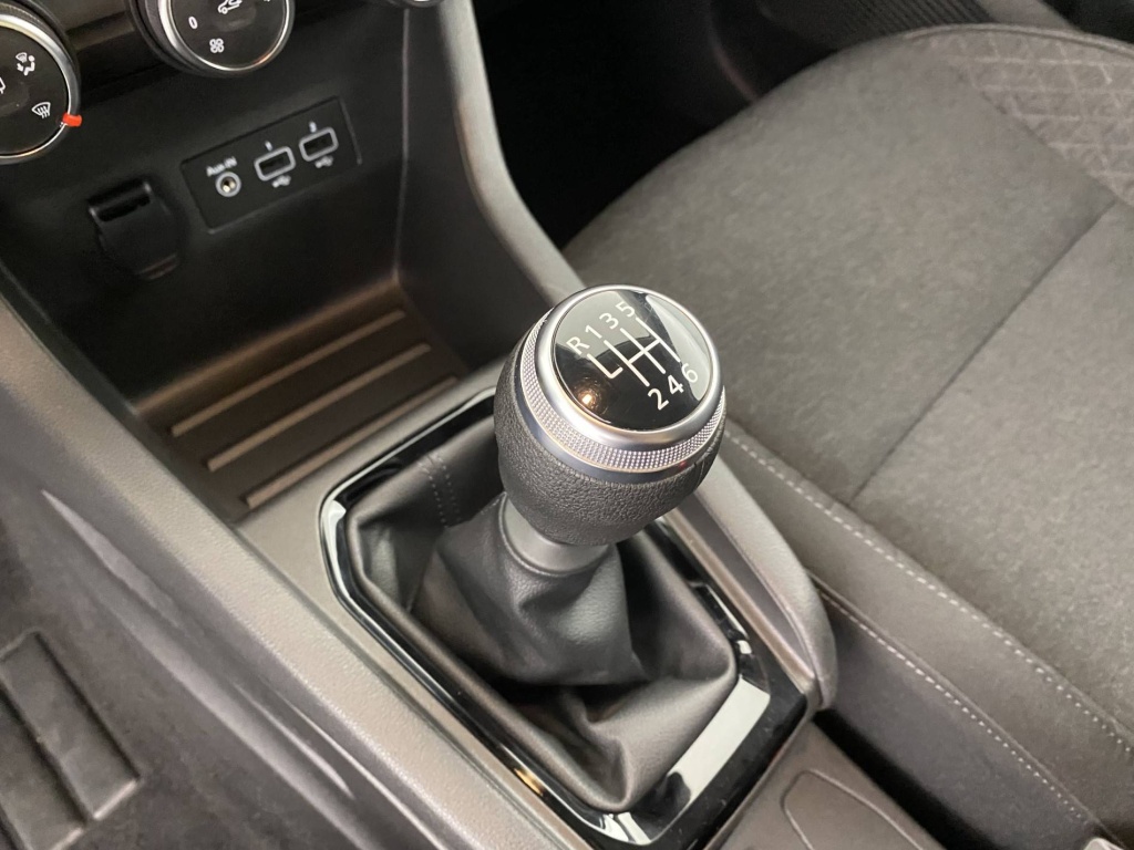 RENAULT Clio Business Blue dCi 100 21N - ref: 6-2971x185299 - Photo 17