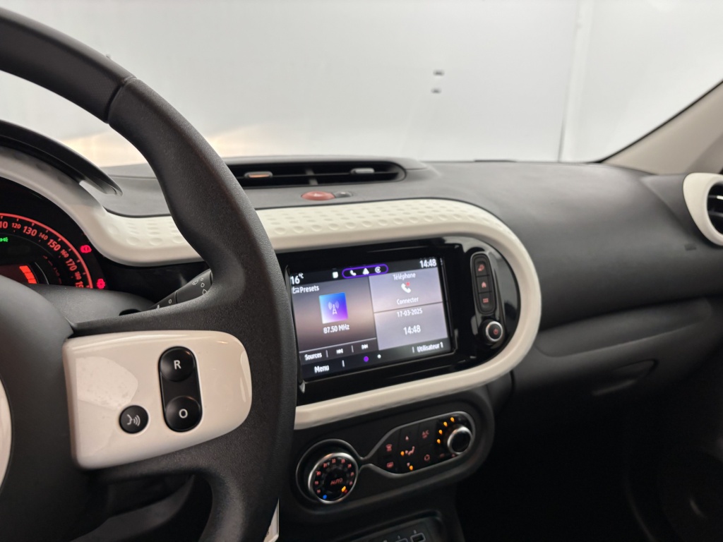 RENAULT Twingo Equilibre SCe 65 - ref: 6-2971x197301 - Photo 18