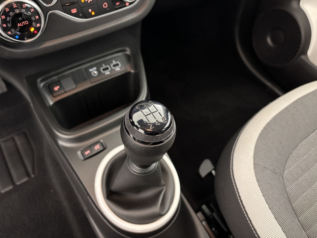 RENAULT Twingo Equilibre SCe 65 - ref: 6-2971x197301 - Photo 19