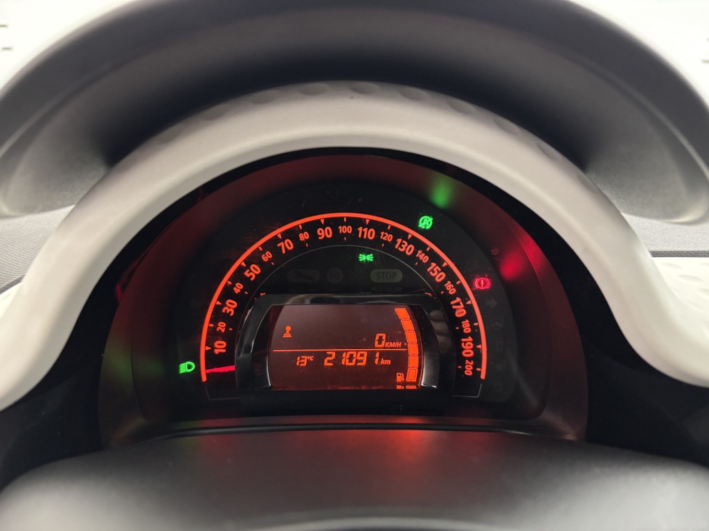 RENAULT Twingo Equilibre SCe 65 - ref: 6-2971x198255 - Photo 17