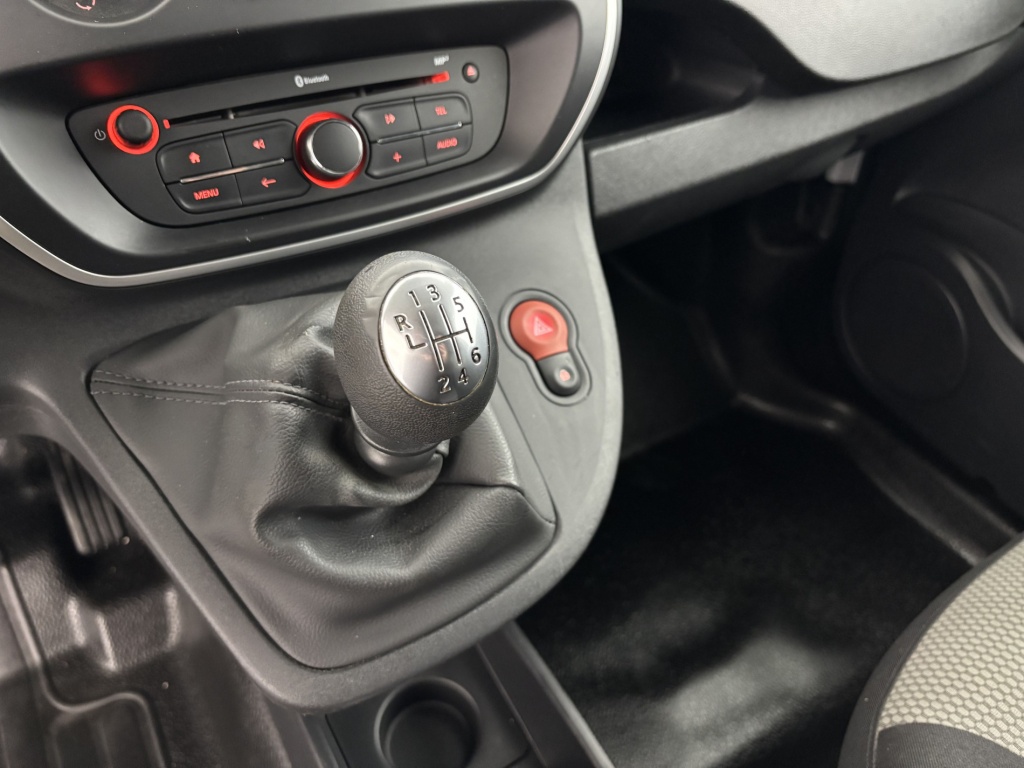 RENAULT Kangoo EXTRA R-LINK BLUE DCI 95 - ref: 6-2971x201613 - Photo 19