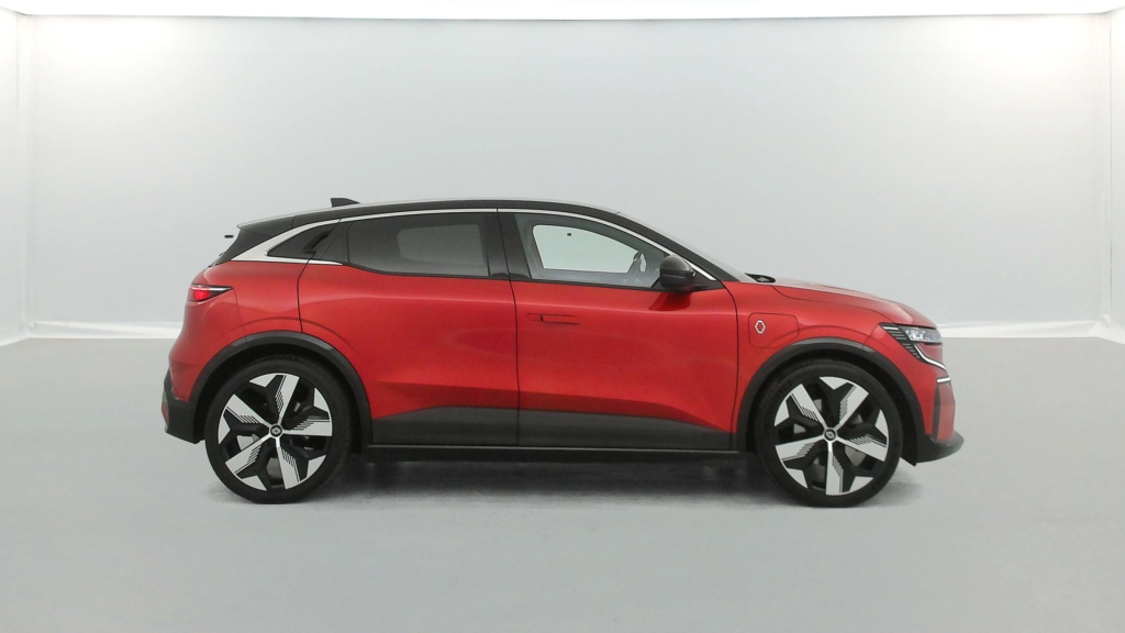 RENAULT Megane Techno EV60 220 ch super charge - ref: 6-2971x218706 - Photo 6