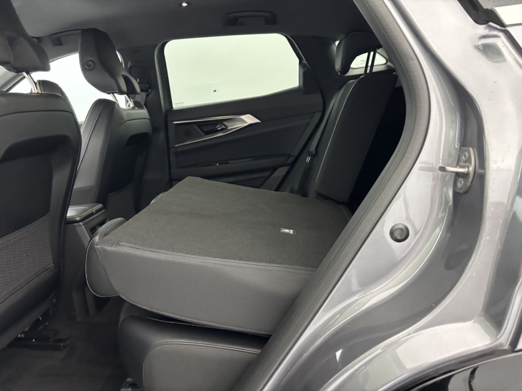 RENAULT Austral Techno E-Tech hybrid 200 - ref: 6-2971x224674 - Photo 11