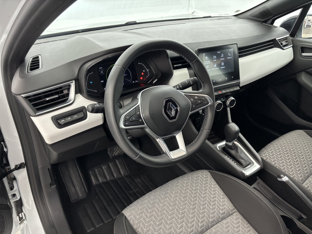 RENAULT Clio Limited E-Tech 140 21N - ref: 6-2971x225220 - Photo 14