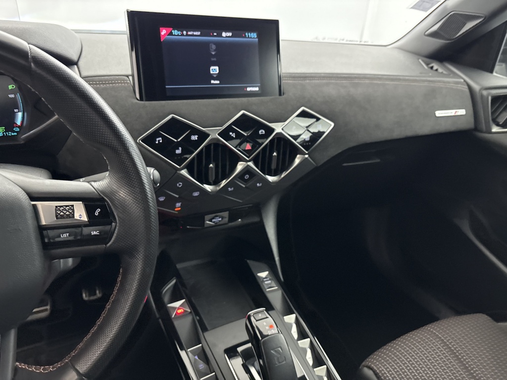 DS DS3 Crossback Performance Line DS3 Crossback E-Tense - ref: 6-2971x228831 - Photo 17