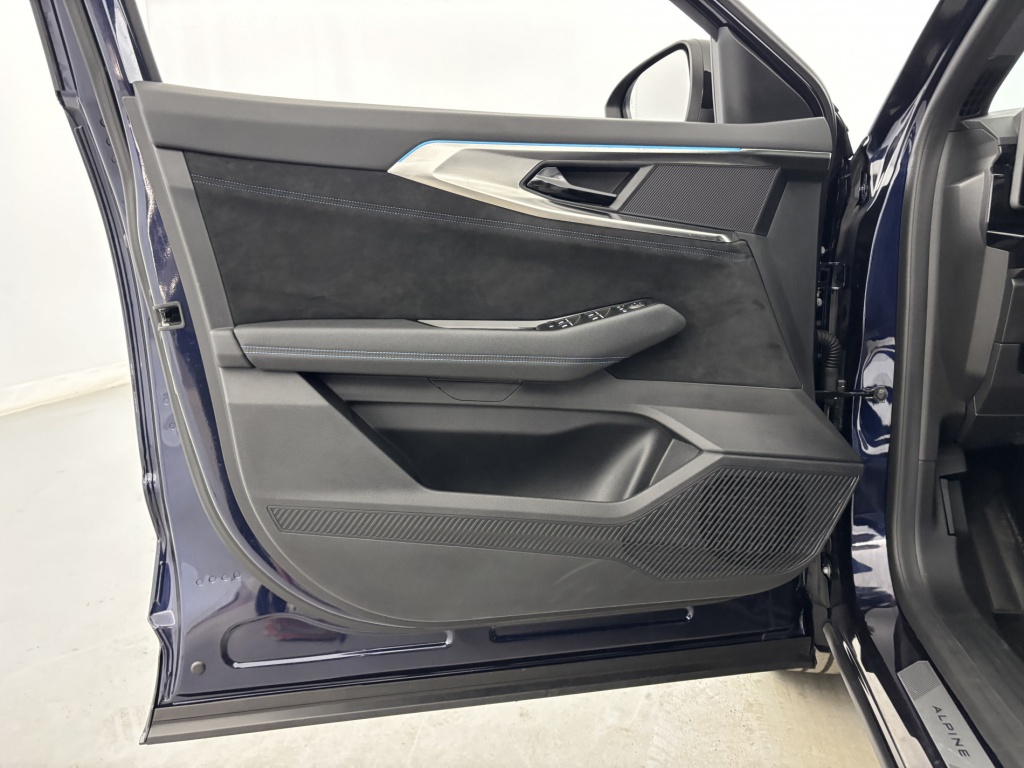 RENAULT Espace esprit Alpine E-Tech hybrid 200 - ref: 6-2971x229083 - Photo 11