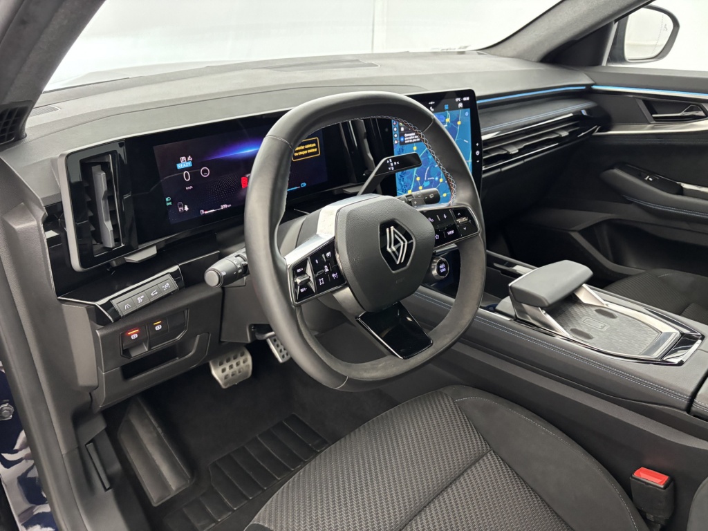 RENAULT Espace esprit Alpine E-Tech hybrid 200 - ref: 6-2971x229083 - Photo 13