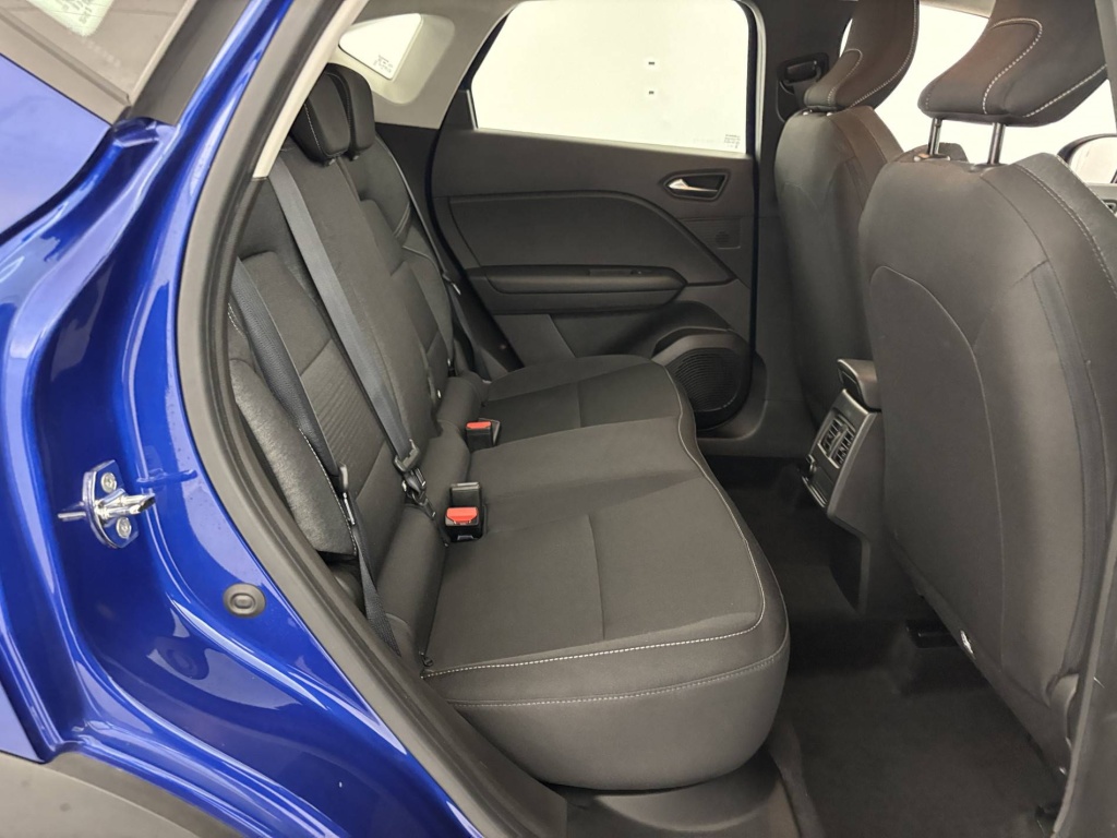 RENAULT Captur Business E-Tech 145 21 - ref: 6-2971x229405 - Photo 16