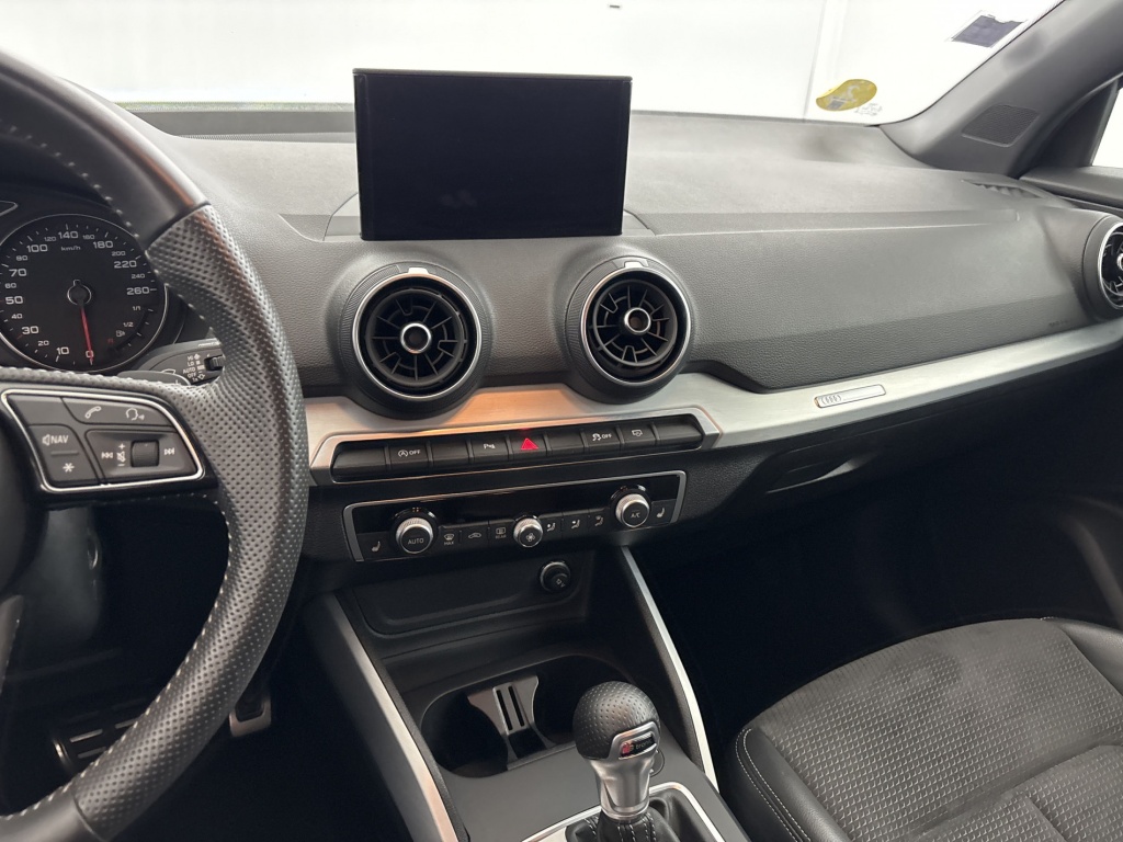 AUDI Q2 S Line 35 TDI 150 S tronic 7 - ref: 6-2971x229600 - Photo 16
