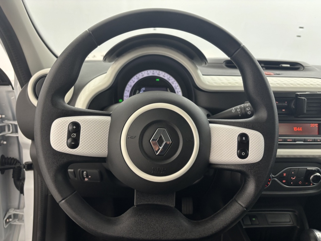 RENAULT Twingo Life III Achat Integral 21 - ref: 6-2971x229605 - Photo 15