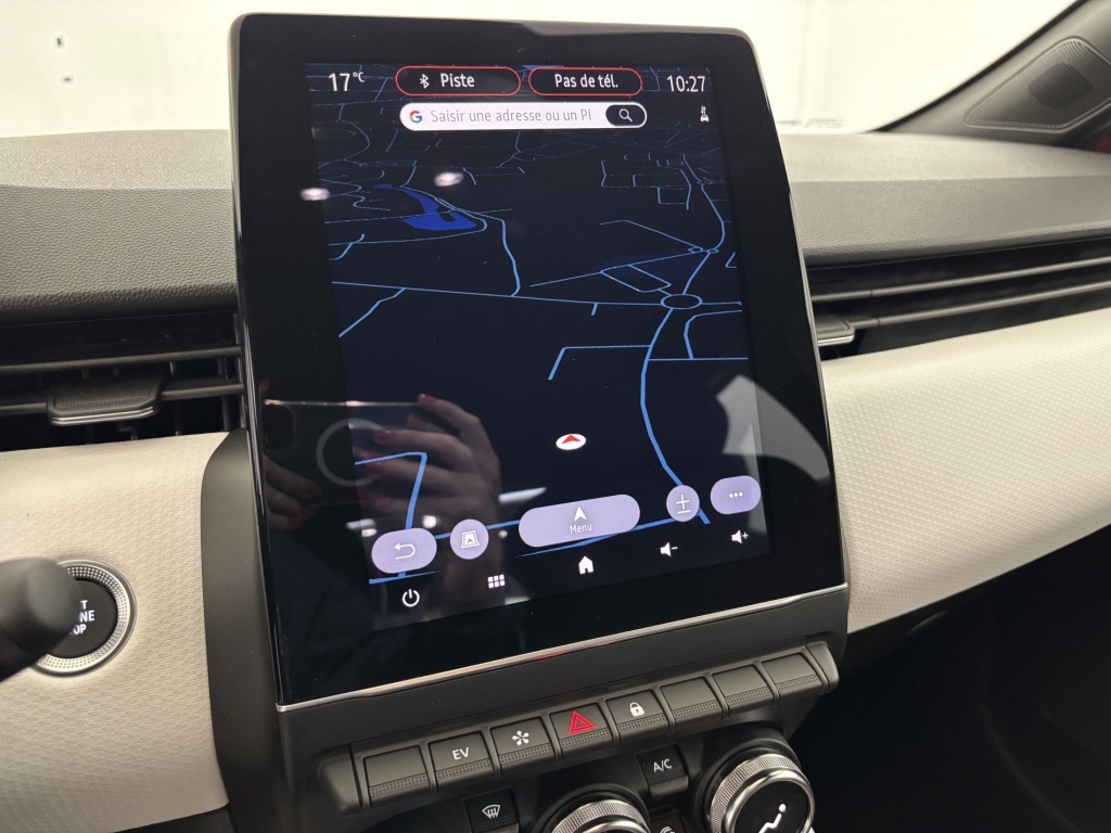 RENAULT Clio Intens E-Tech 140 21N - ref: 6-2971x229884 - Photo 20