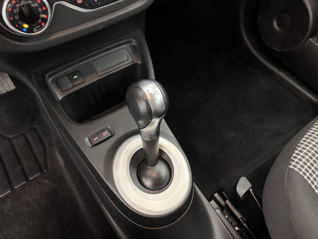 RENAULT Twingo Life III Achat Integral 21 - ref: 6-2971x230456 - Photo 13