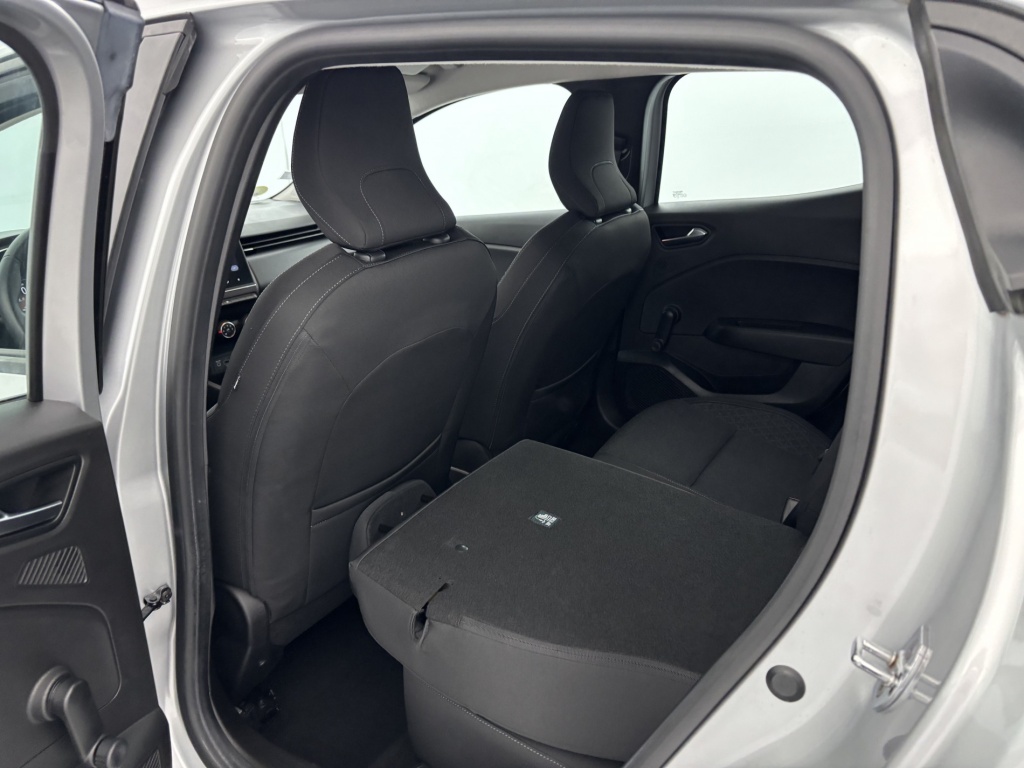 RENAULT Clio Business Blue dCi 85 - ref: 6-2971x230896 - Photo 11