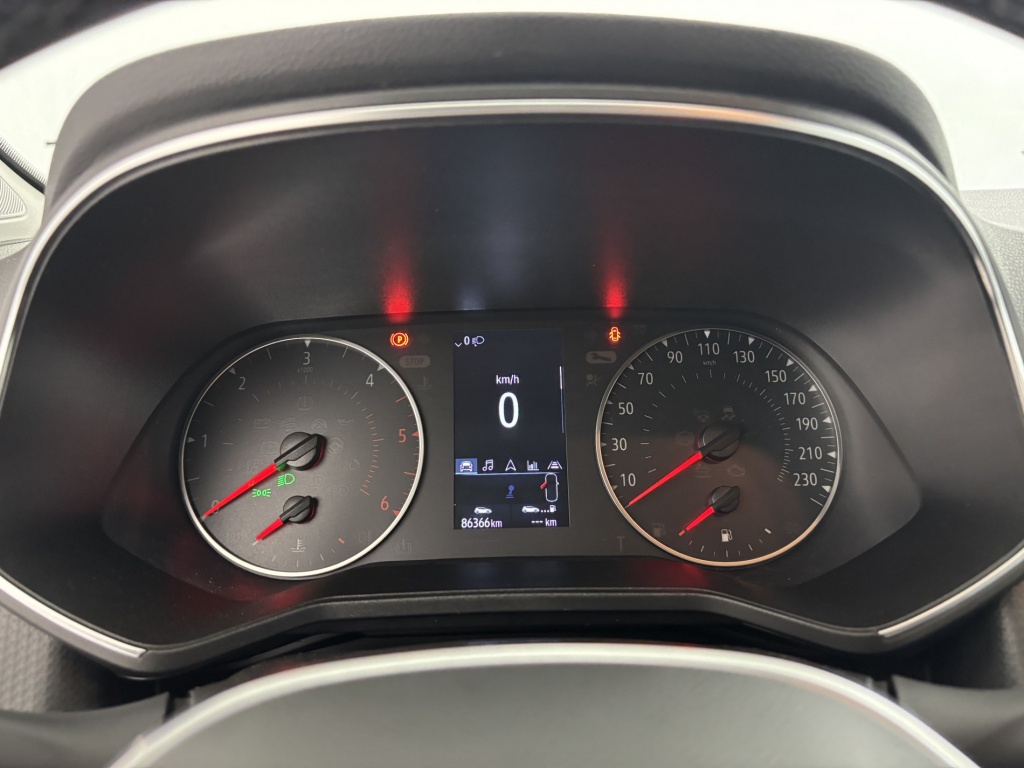 RENAULT Clio Business Blue dCi 85 - ref: 6-2971x231174 - Photo 16