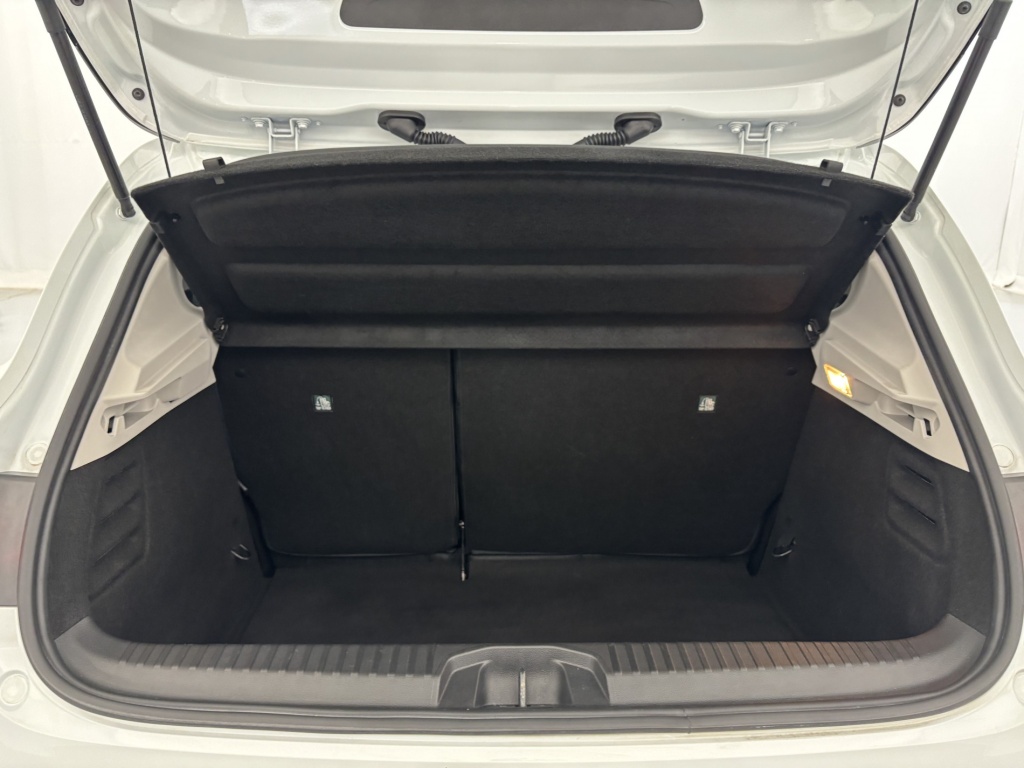 RENAULT Clio Business Blue dCi 85 - ref: 6-2971x231174 - Photo 9