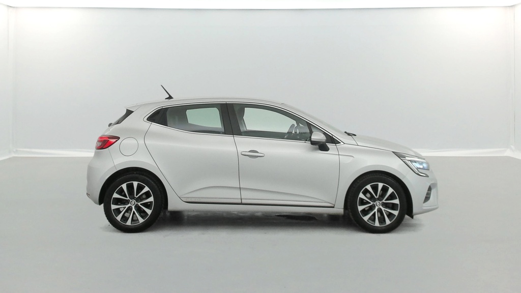 RENAULT Clio Intens Blue dCi 100 21N - ref: 6-2971x231285 - Photo 6