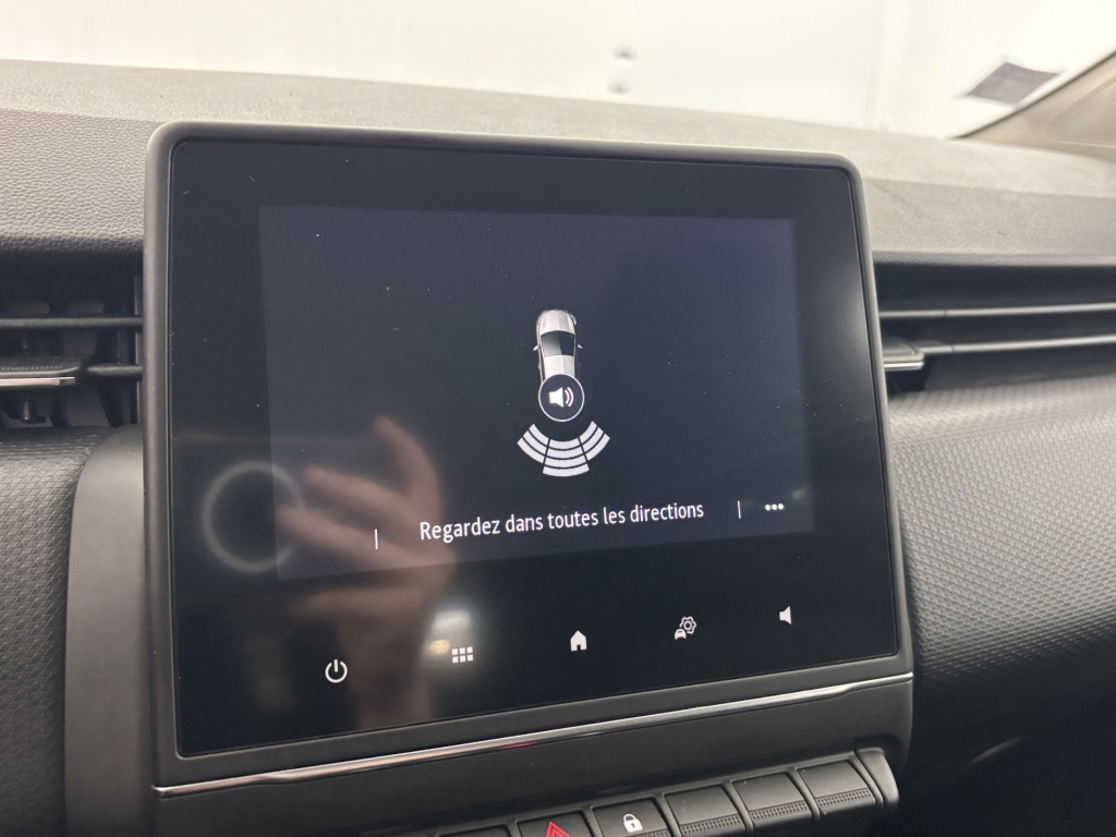 RENAULT Clio Business Blue dCi 85 - ref: 6-2971x232070 - Photo 17