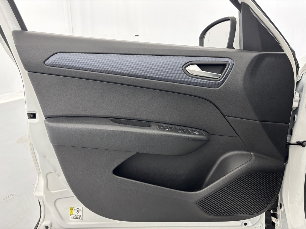 RENAULT Arkana Business E-Tech 145 - ref: 6-2971x232550 - Photo 11