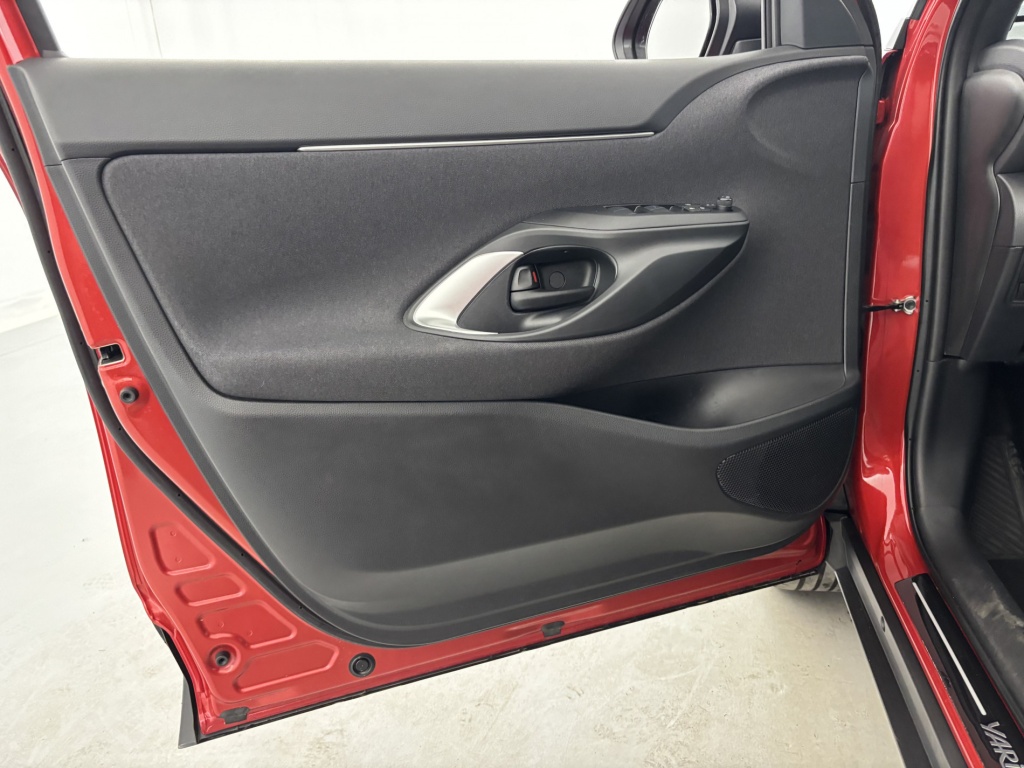 TOYOTA Yaris Cross Design 116h 2WD - ref: 6-2971x233866 - Photo 12