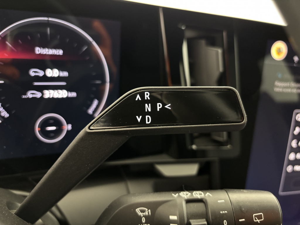 RENAULT Megane Techno EV60 220 ch super charge - ref: 6-2971x234300 - Photo 20