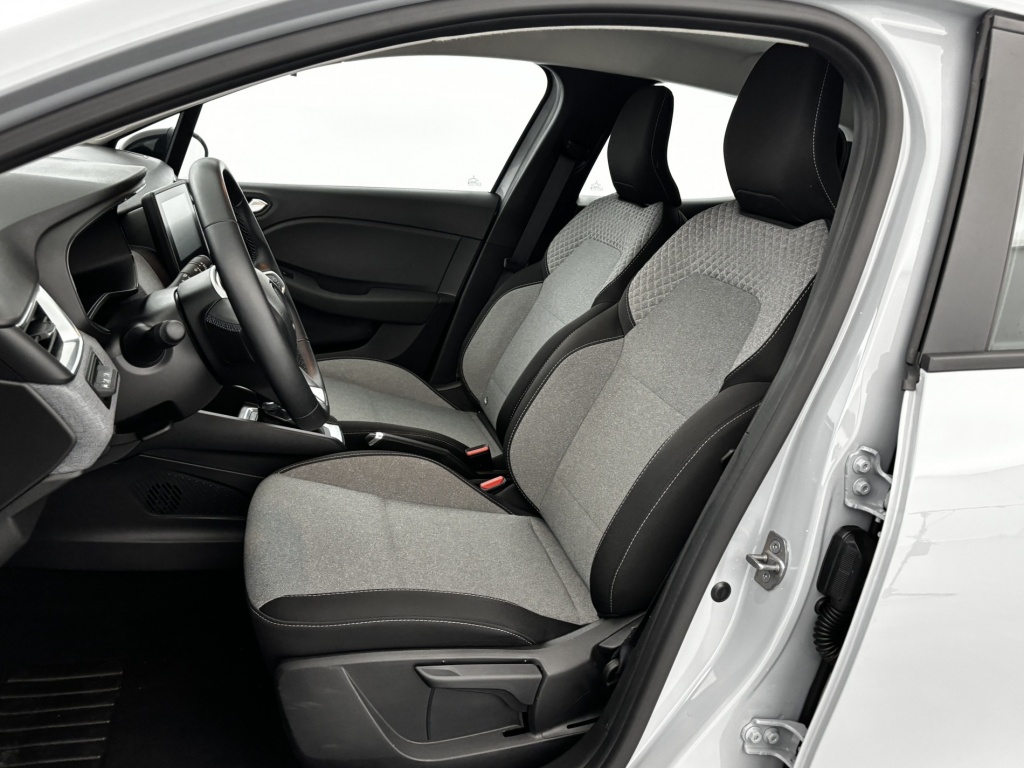 RENAULT Clio Evolution E-Tech full hybrid 145 - ref: 6-2971x234413 - Photo 13