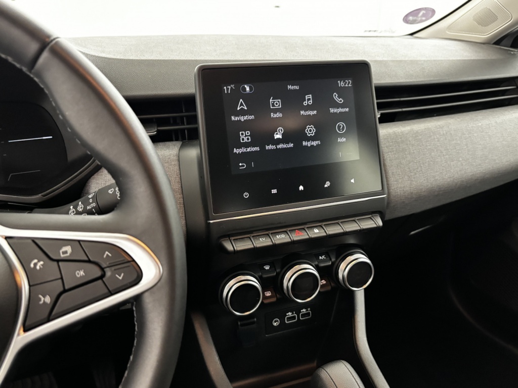 RENAULT Clio Evolution E-Tech full hybrid 145 - ref: 6-2971x234413 - Photo 18