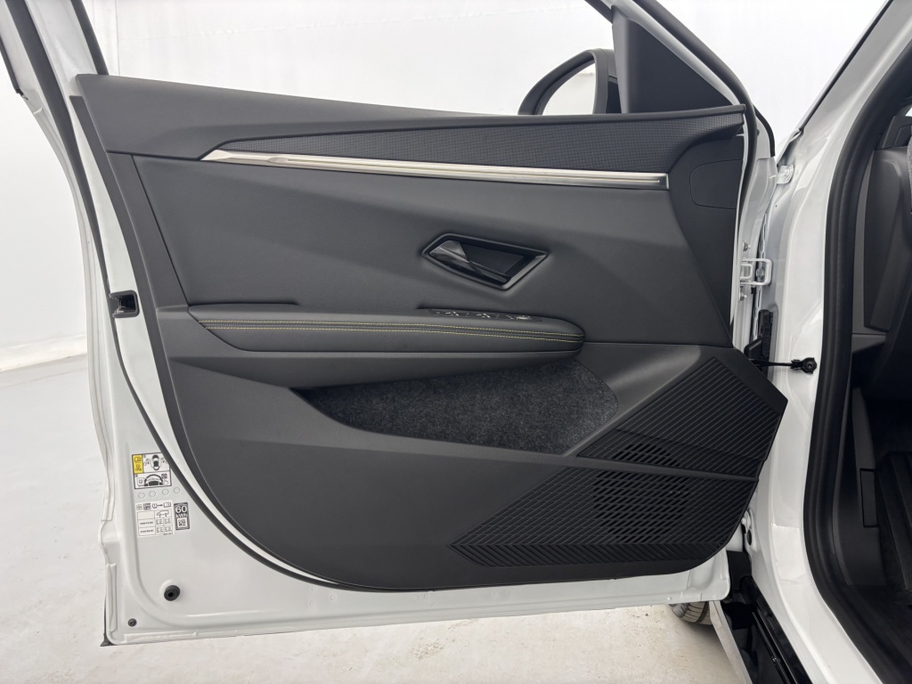 RENAULT Megane Techno 220 ch autonomie confort GSR2 - ref: 6-2971x234495 - Photo 12