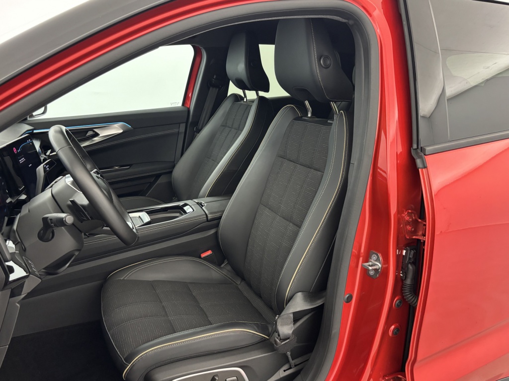 RENAULT Austral Iconic E-Tech hybrid 200 - ref: 6-2971x234621 - Photo 13