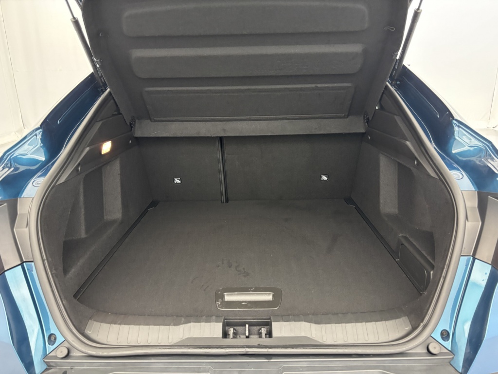 RENAULT Arkana Engineered E-Tech hybride 145 22 - ref: 6-2971x234819 - Photo 9