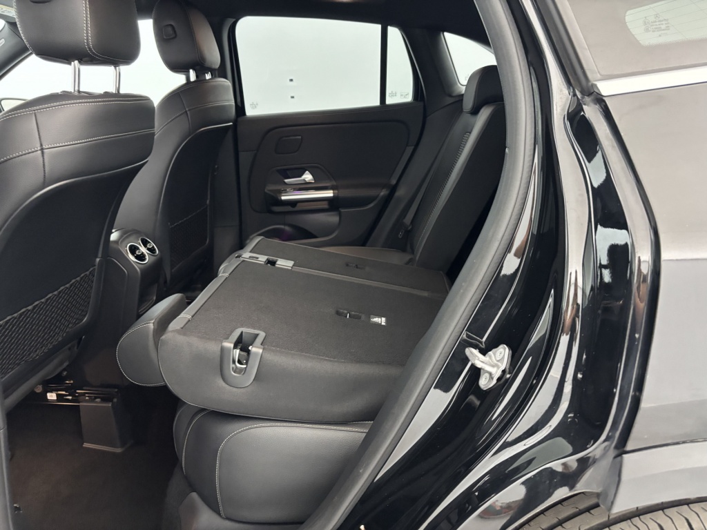 MERCEDES GLA Progressive Line 250 e 8G-DCT - ref: 6-2971x235212 - Photo 11