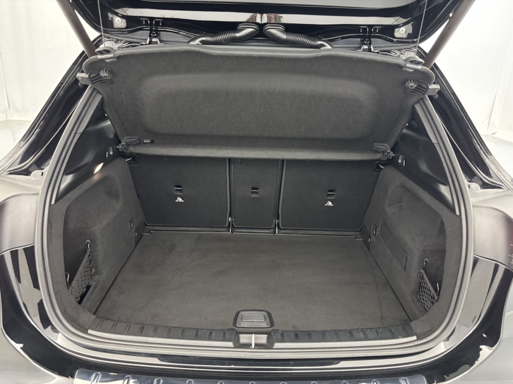 MERCEDES GLA Progressive Line 250 e 8G-DCT - ref: 6-2971x235212 - Photo 9