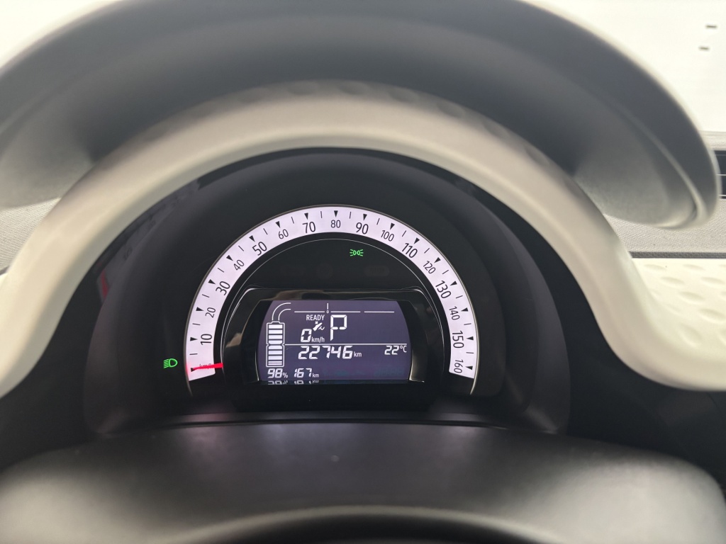 RENAULT Twingo Zen III Achat Integral 21 - ref: 6-2971x235289 - Photo 17