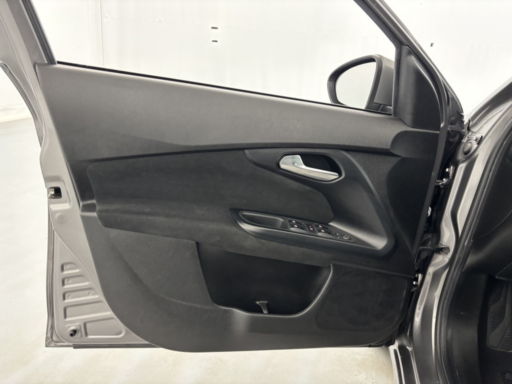 FIAT Tipo SW Lounge Station Wagon 1.3 MultiJet 95 ch S&S - ref: 6-2971x235448 - Photo 11