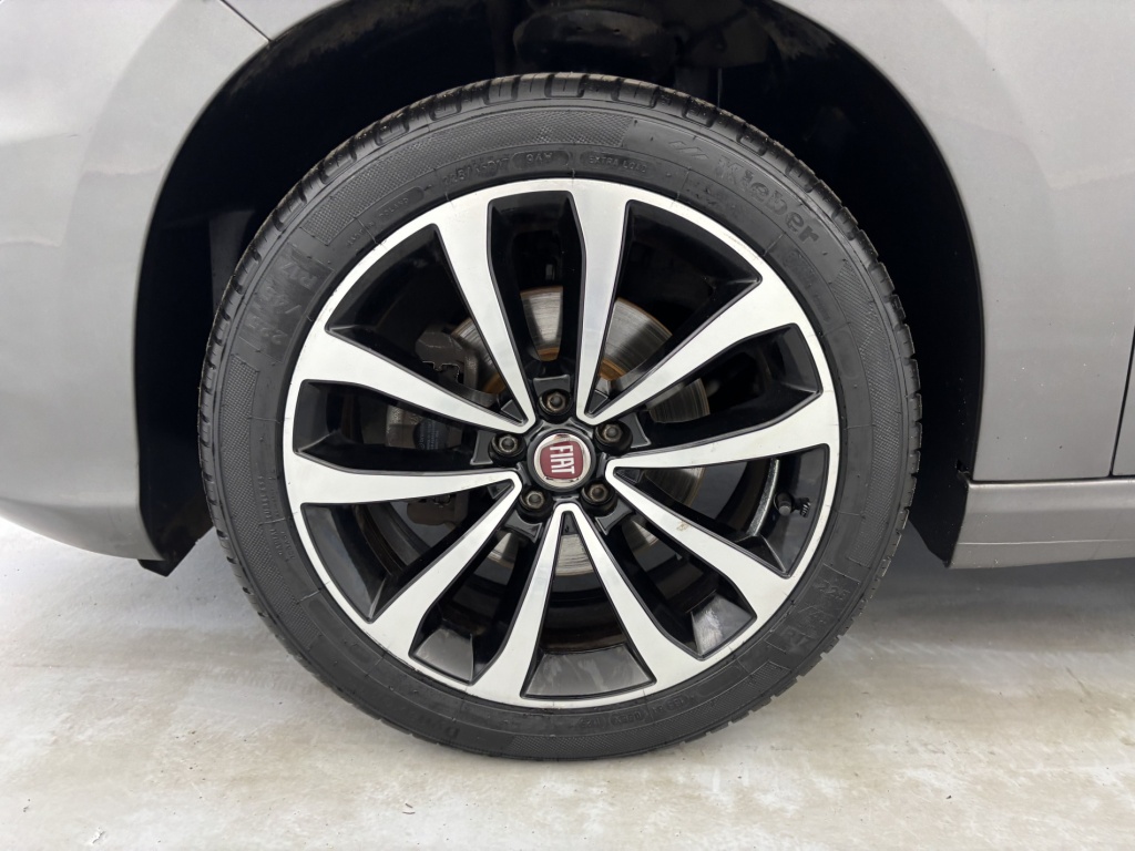 FIAT Tipo SW Lounge Station Wagon 1.3 MultiJet 95 ch S&S - ref: 6-2971x235448 - Photo 20